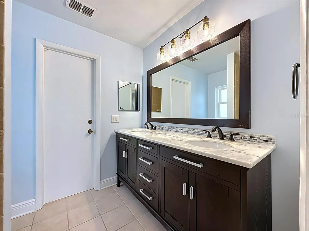 1405 Overcash Drive Dunedin FL 34698