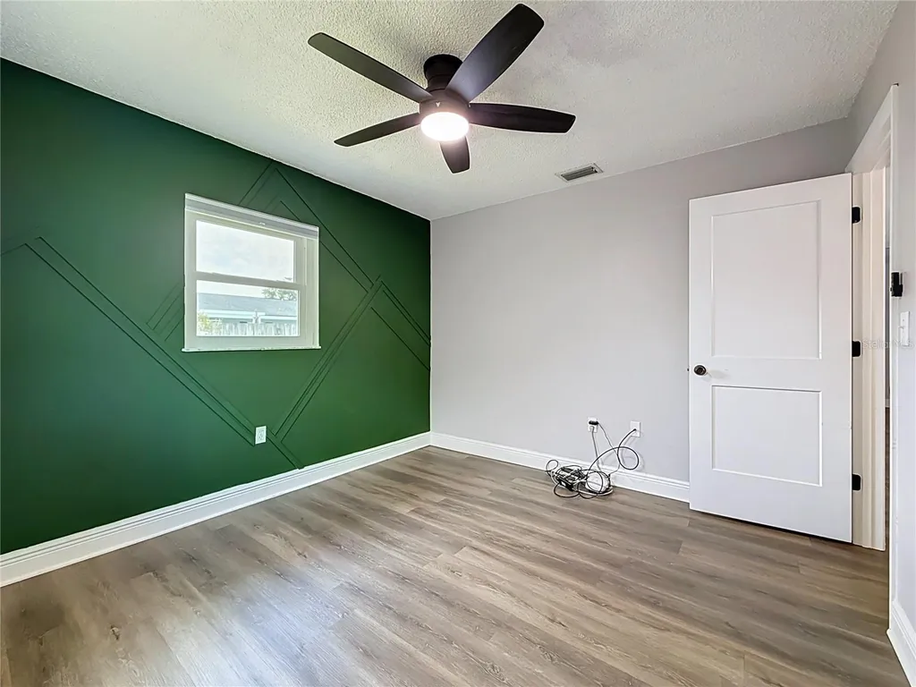 1405 Overcash Drive Dunedin FL 34698