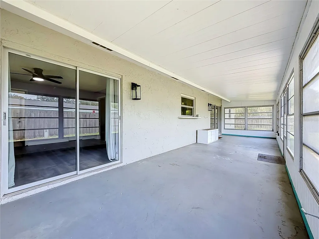 1405 Overcash Drive Dunedin FL 34698