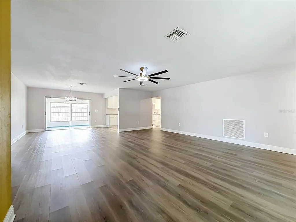 1405 Overcash Drive Dunedin FL 34698