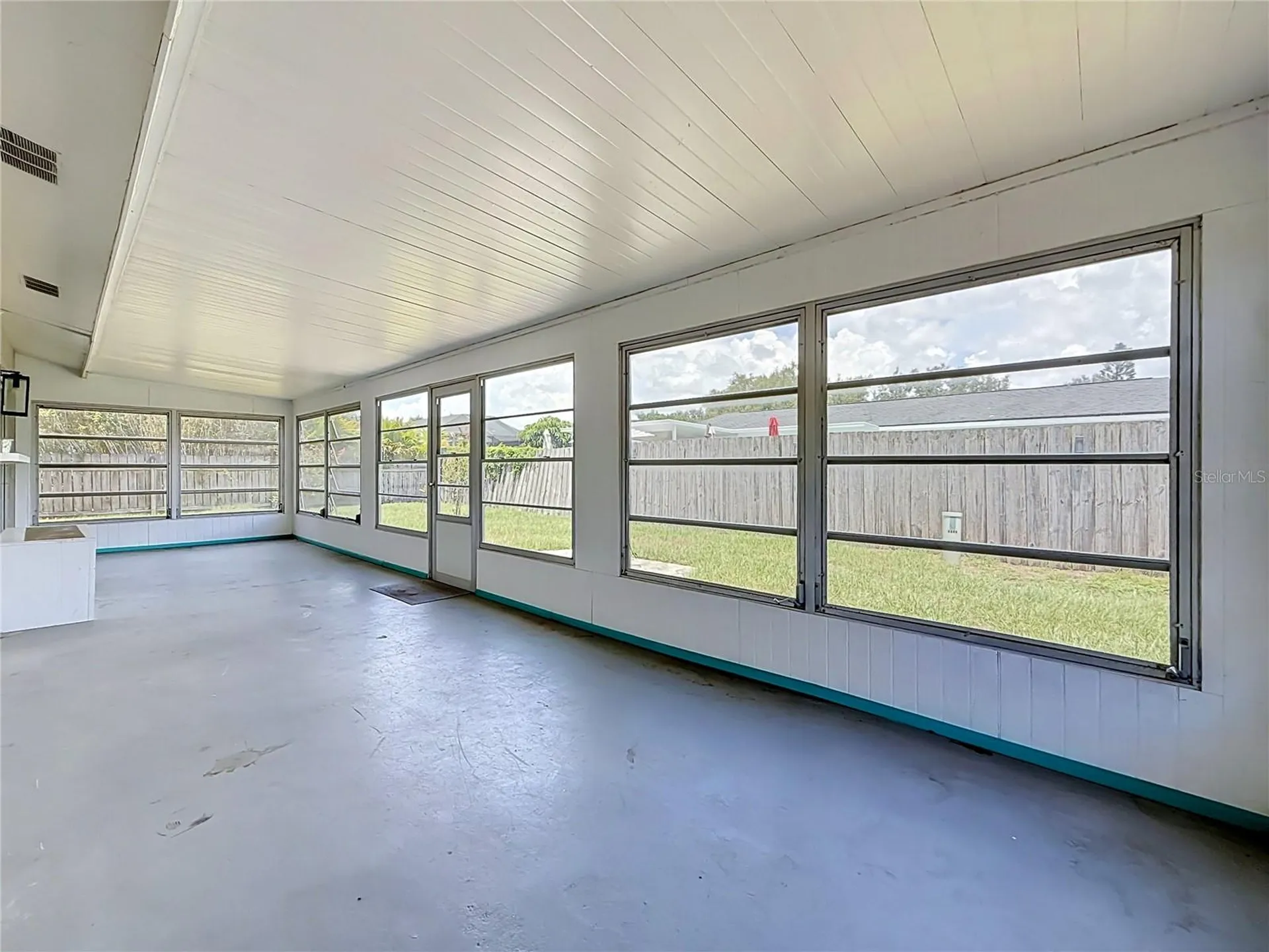 1405 Overcash Drive Dunedin FL 34698