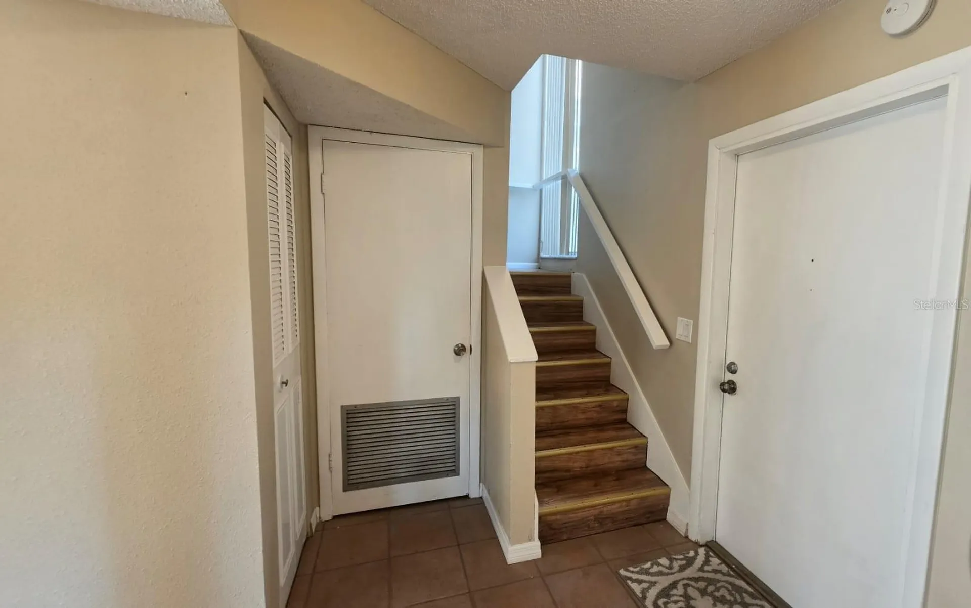 550 Windmeadows Street Altamonte Springs FL 32701