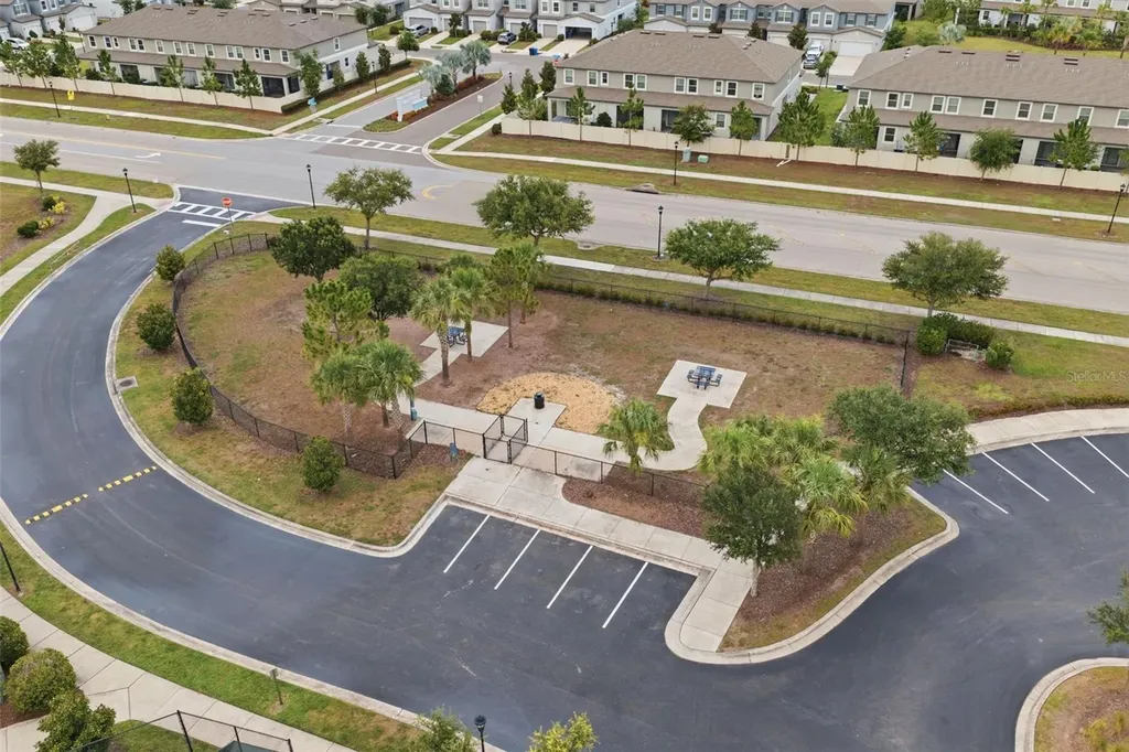 9927 Ivory Drive Ruskin FL 33573