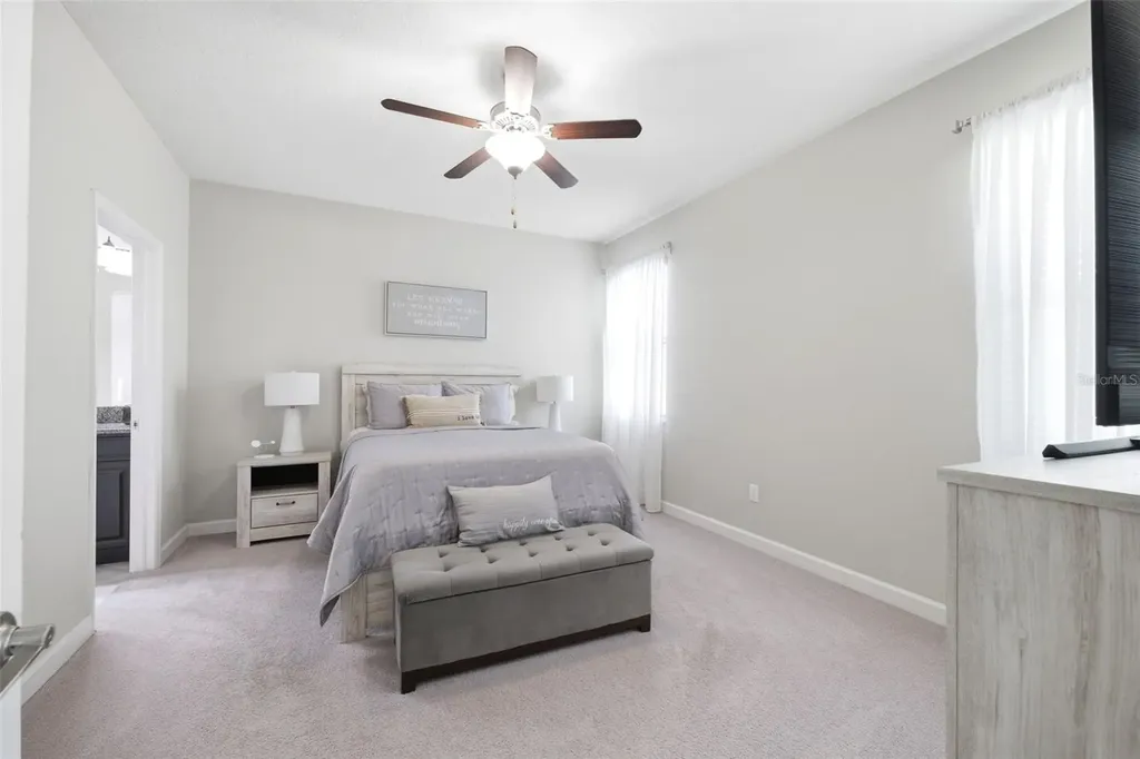 9927 Ivory Drive Ruskin FL 33573