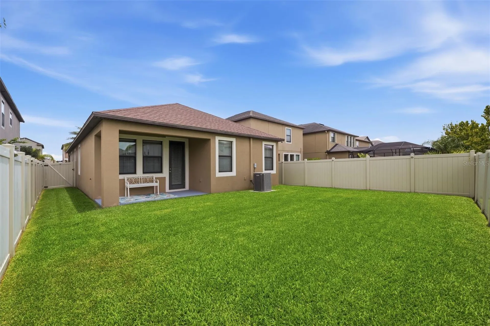 9927 Ivory Drive Ruskin FL 33573