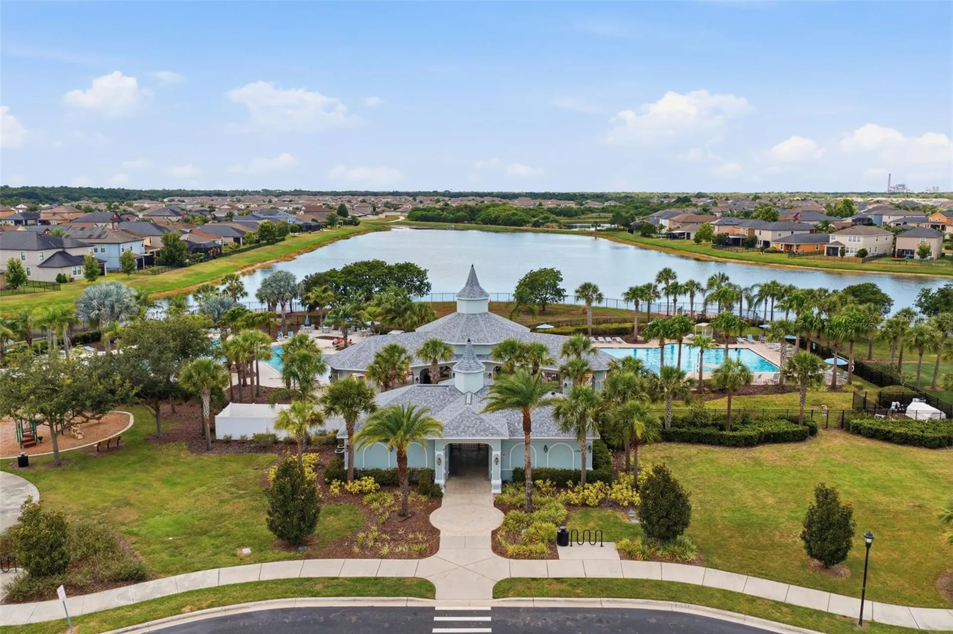 9927 Ivory Drive Ruskin FL 33573