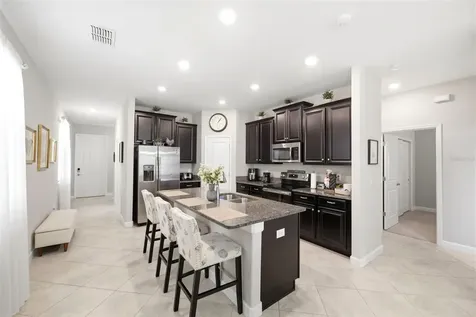 9927 Ivory Drive Ruskin FL 33573