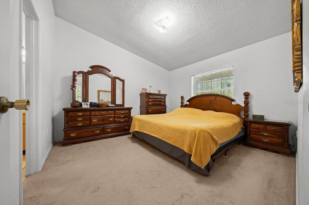 26550 Fishermans Road Paisley FL 32767
