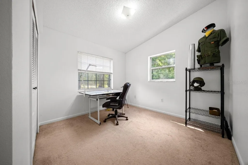 26550 Fishermans Road Paisley FL 32767