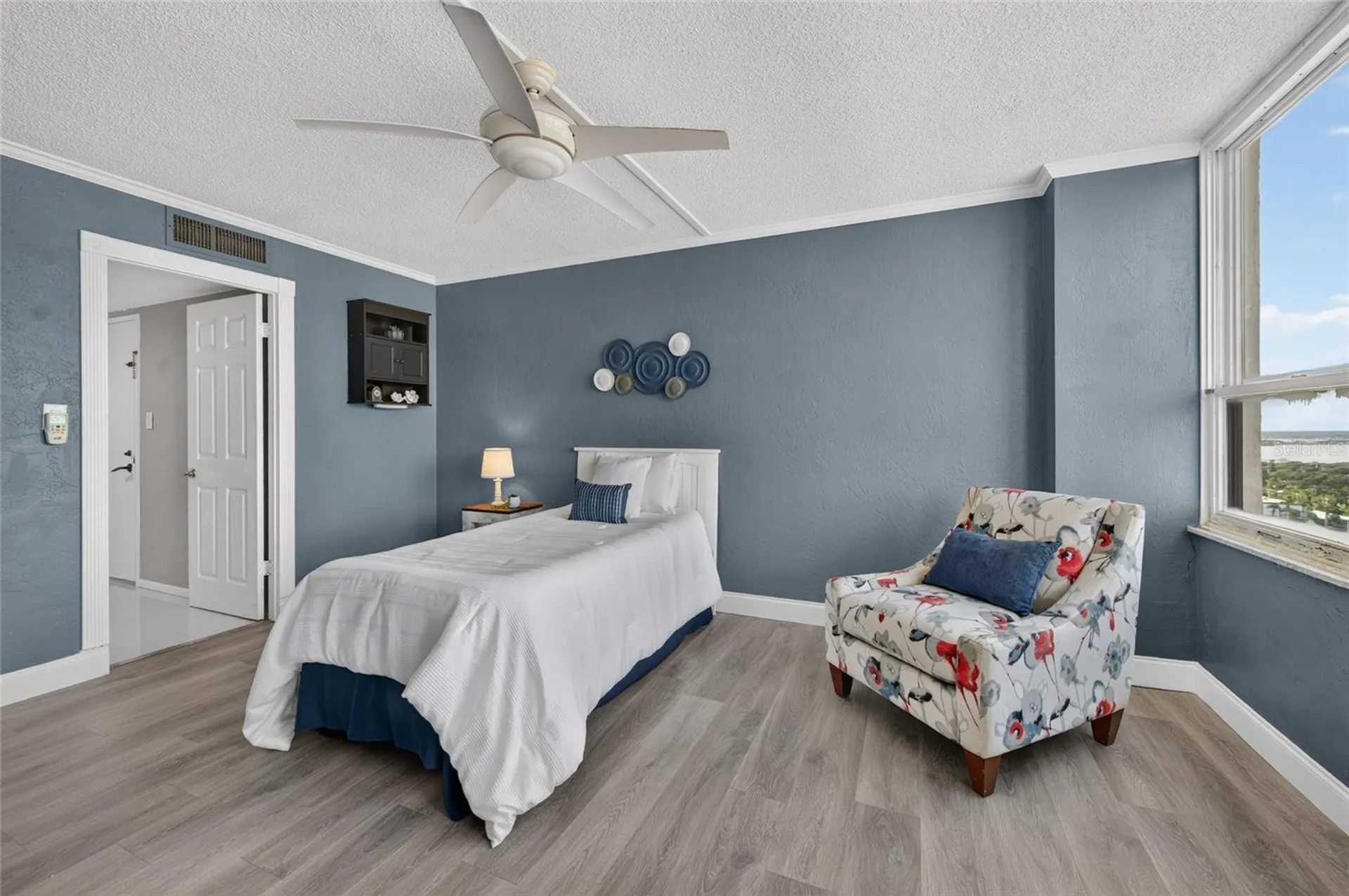 2947 S Atlantic Avenue Daytona Beach FL 32118