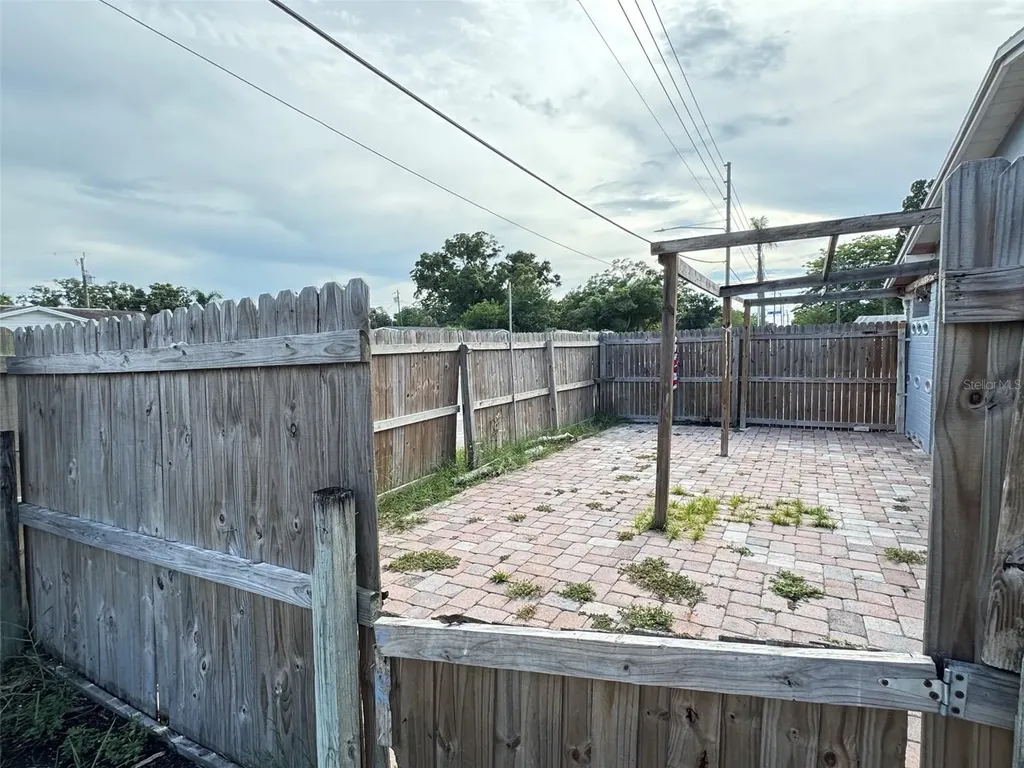 9401 57th Street N Pinellas Park FL 33782