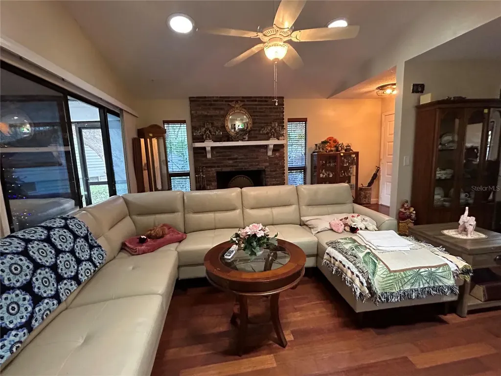 906 Village Green Road Deland FL 32720