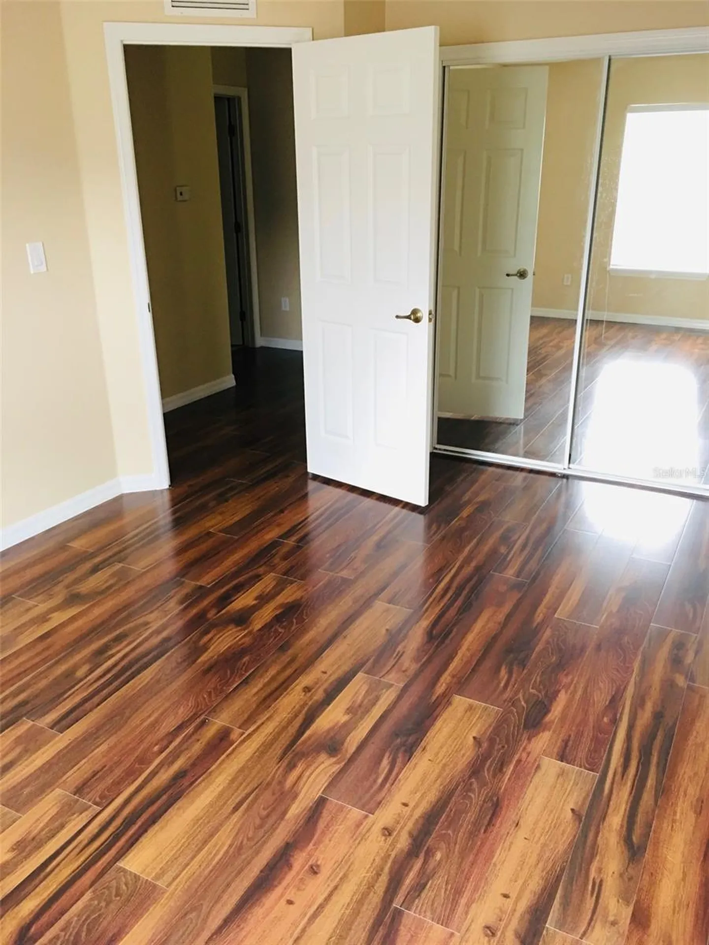2764 Club Cortile Circle Kissimmee FL 34746