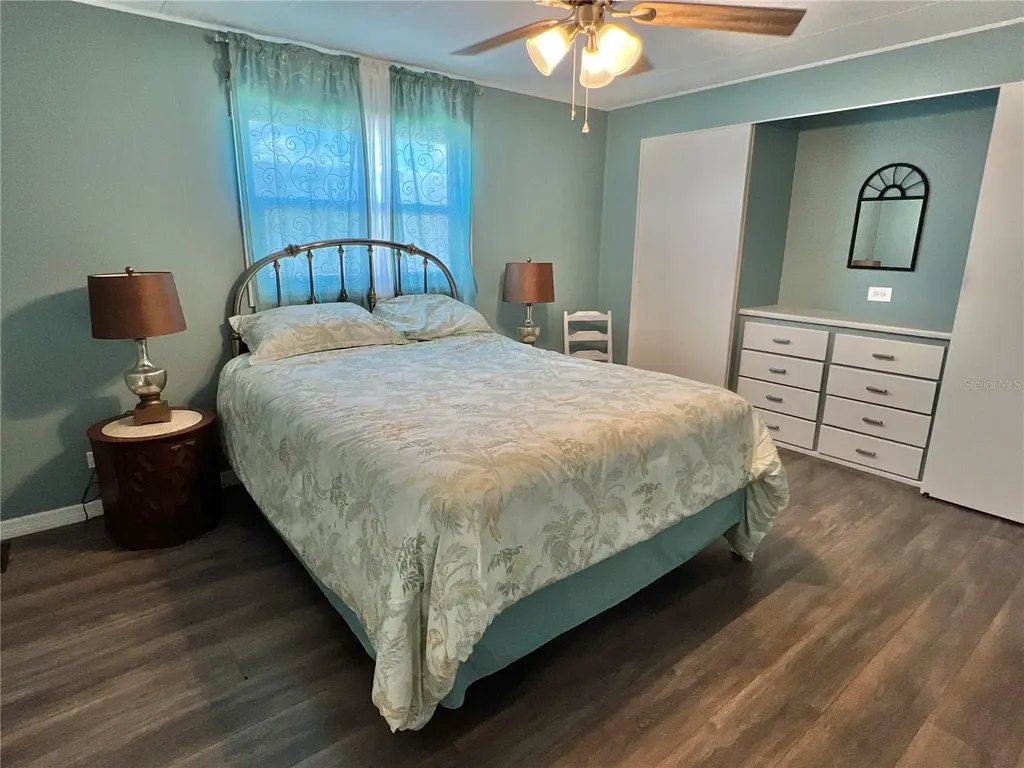 627 Mount Key Avenue NE St Petersburg FL 33702