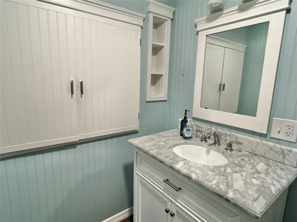 627 Mount Key Avenue NE St Petersburg FL 33702