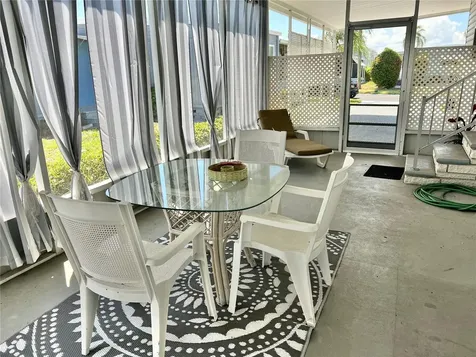 627 Mount Key Avenue NE St Petersburg FL 33702