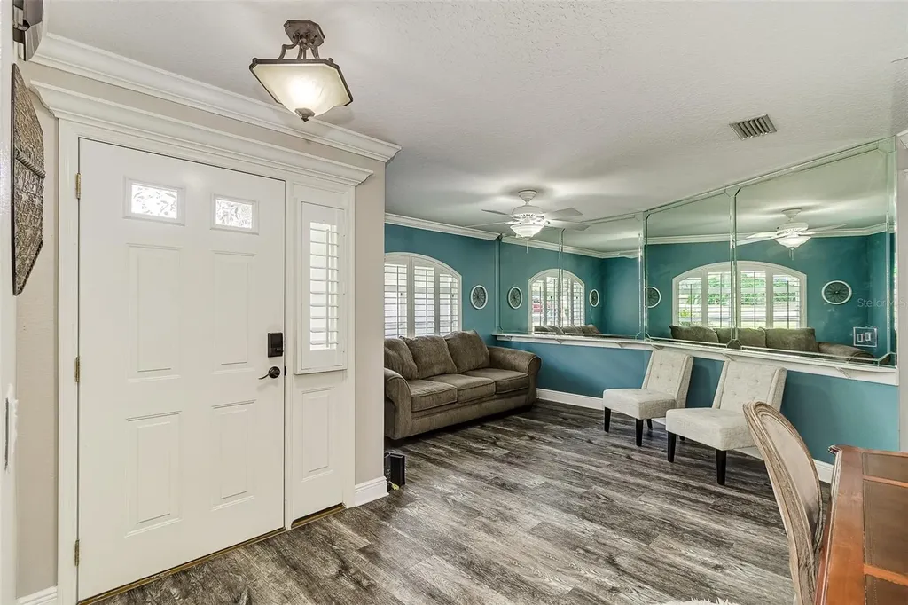 5864 Manchester Drive W Lakeland FL 33810