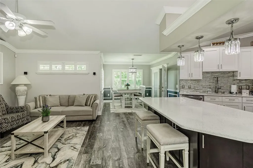5864 Manchester Drive W Lakeland FL 33810