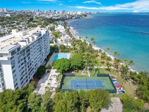 2305 Laurel San Juan PR 00913