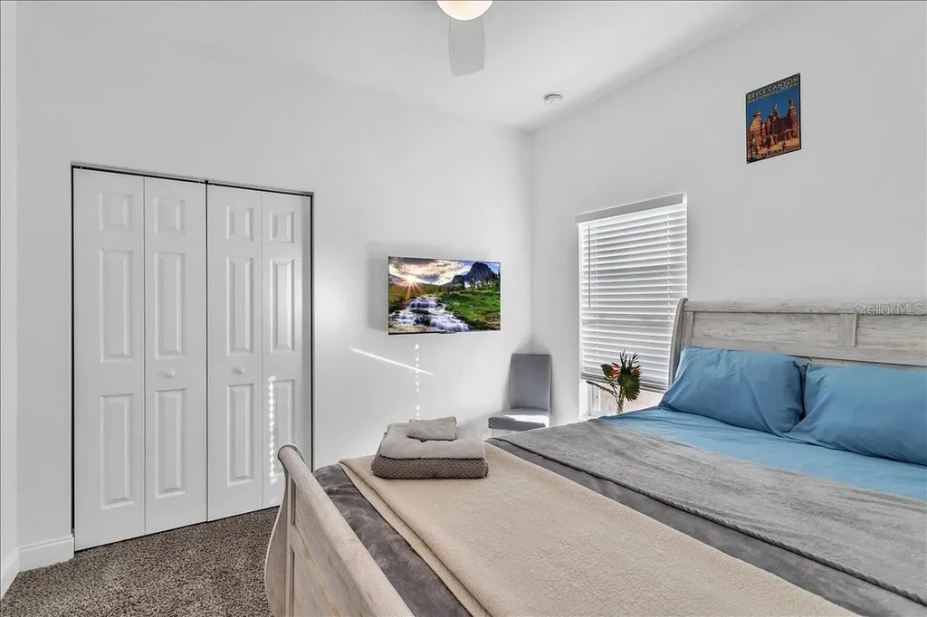 2402 W Fig Street Tampa FL 33609