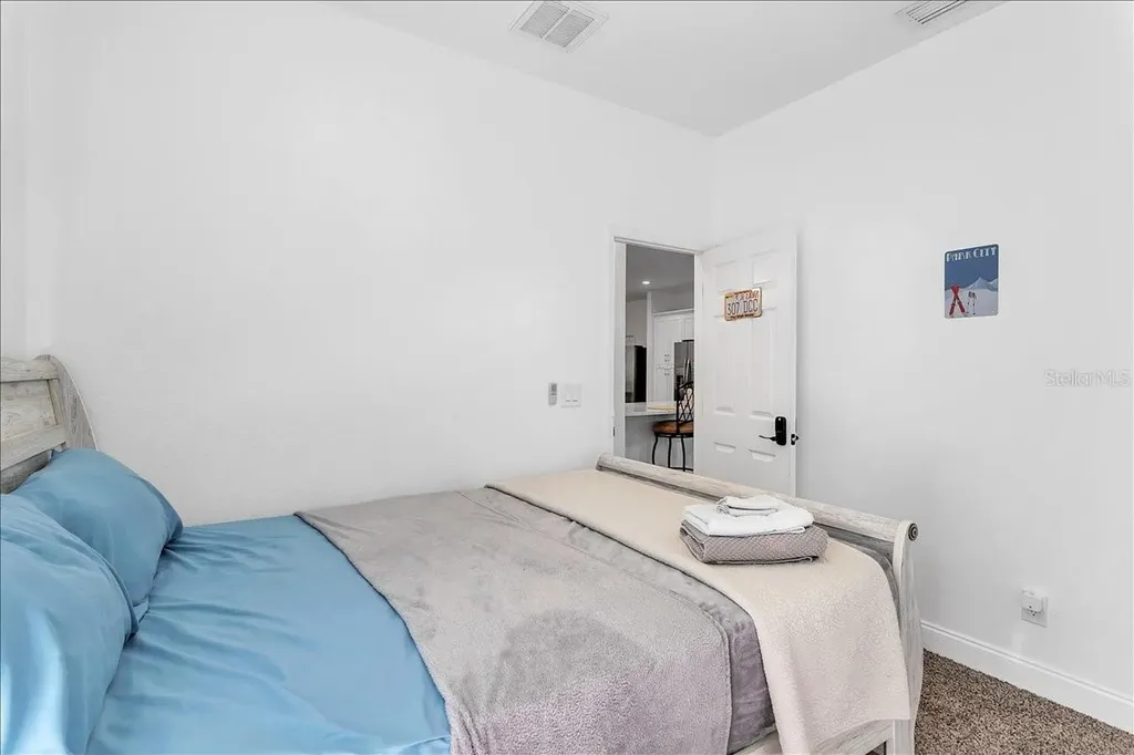 2402 W Fig Street Tampa FL 33609