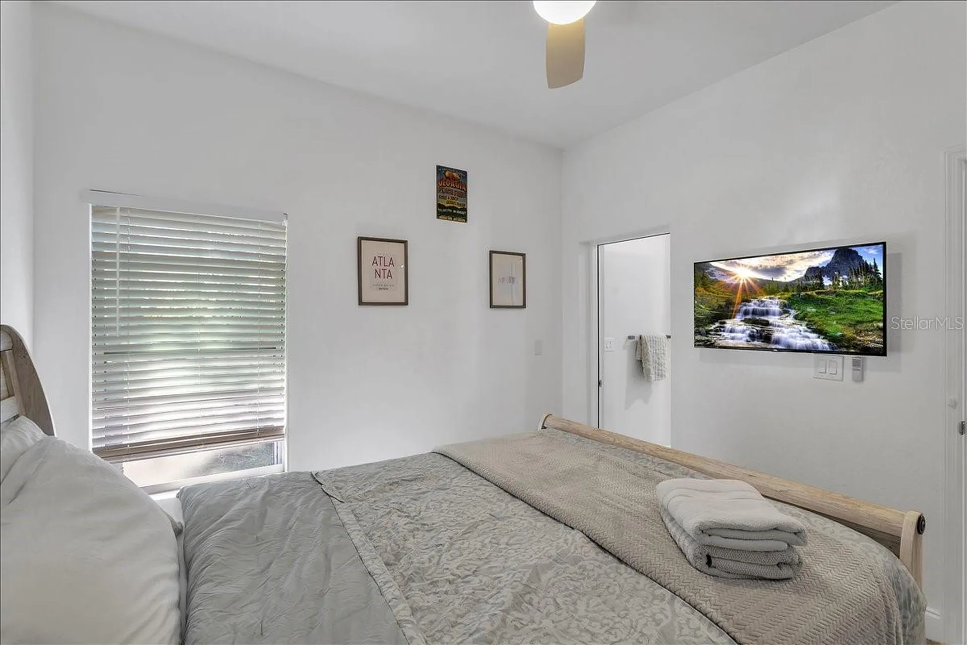 2402 W Fig Street Tampa FL 33609