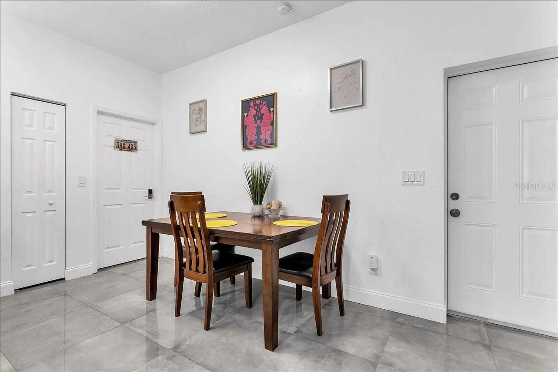 2402 W Fig Street Tampa FL 33609