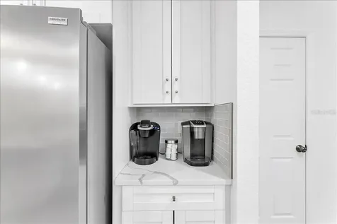 2402 W Fig Street Tampa FL 33609