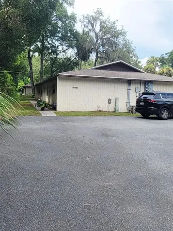 753 NE 9th Street Crystal River FL 34428