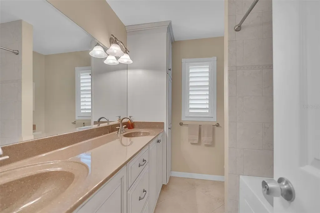 732 S Gondola Drive Venice FL 34293
