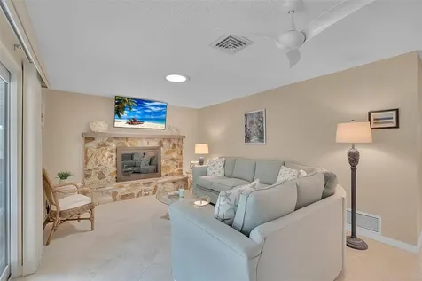 732 S Gondola Drive Venice FL 34293