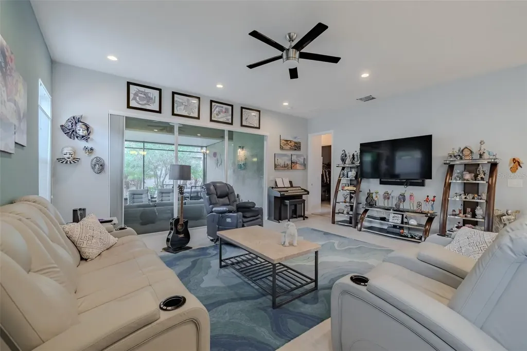 4905 Sandy Glen Way Wimauma FL 33598