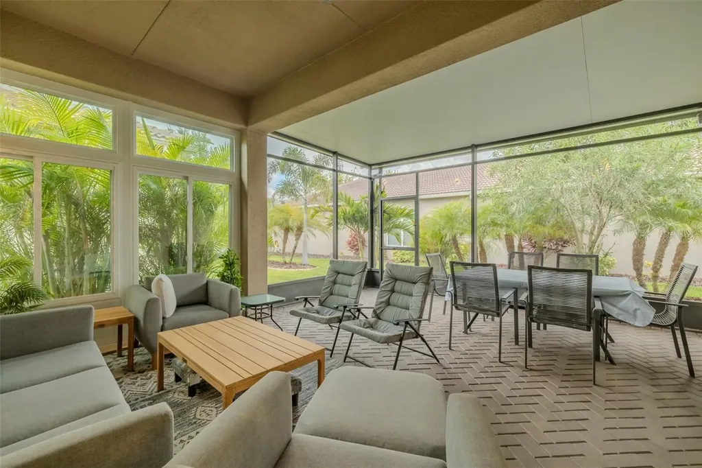 4905 Sandy Glen Way Wimauma FL 33598