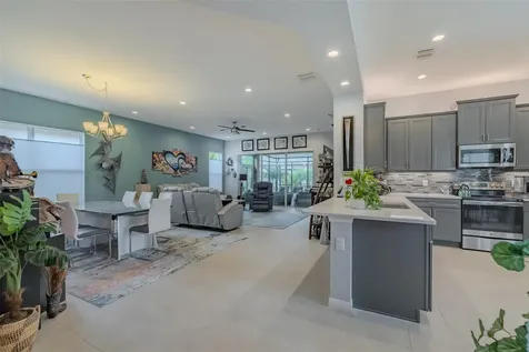 4905 Sandy Glen Way Wimauma FL 33598