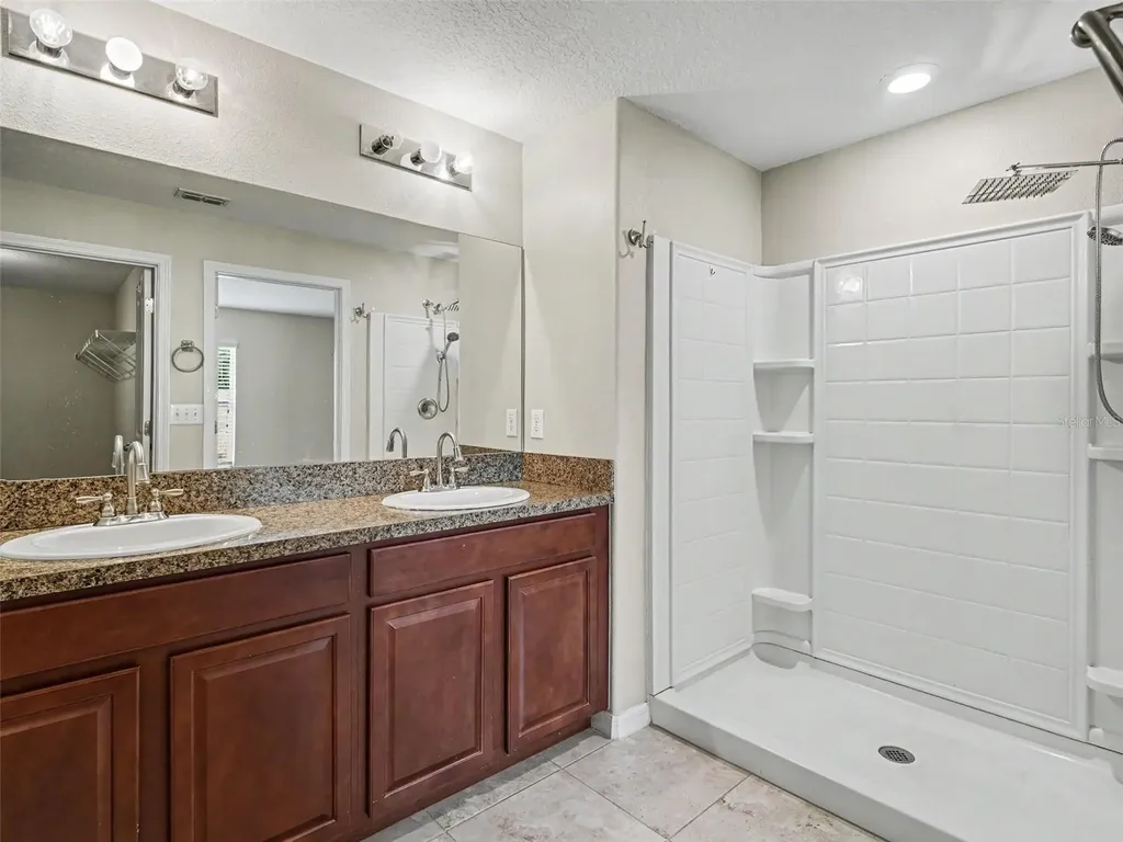 16803 Peaceful Valley Drive Wimauma FL 33598