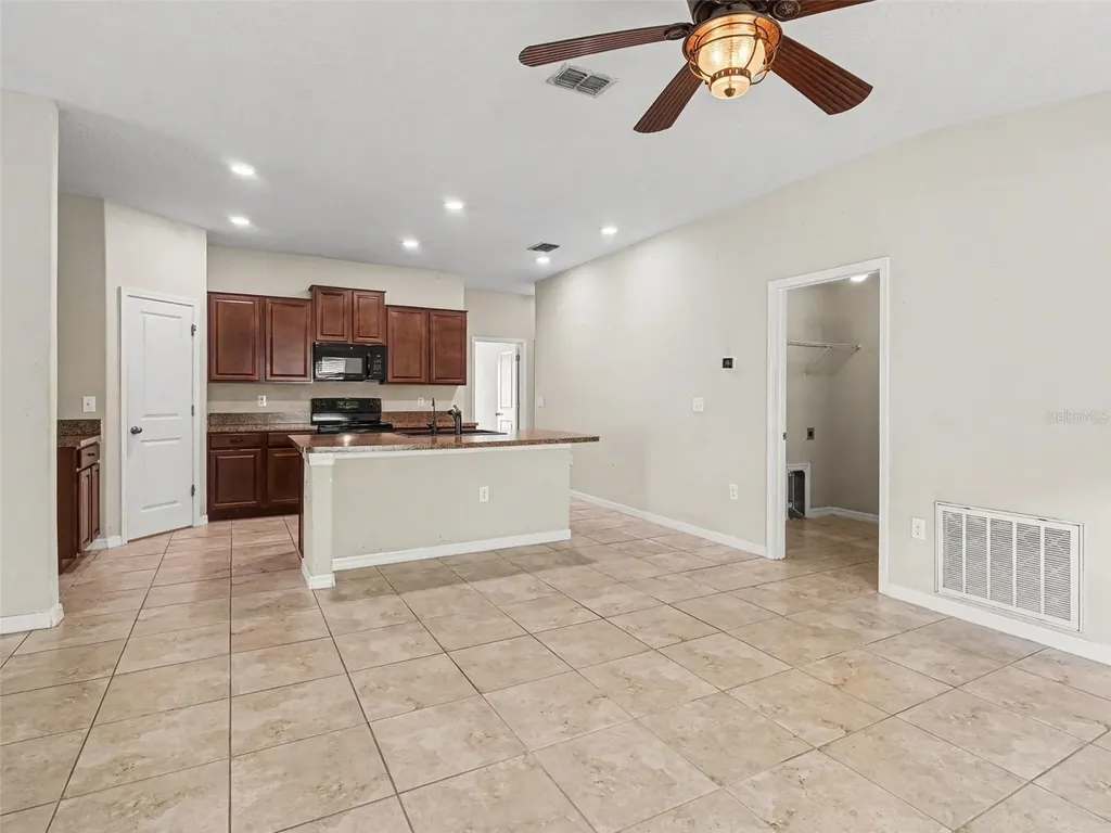 16803 Peaceful Valley Drive Wimauma FL 33598