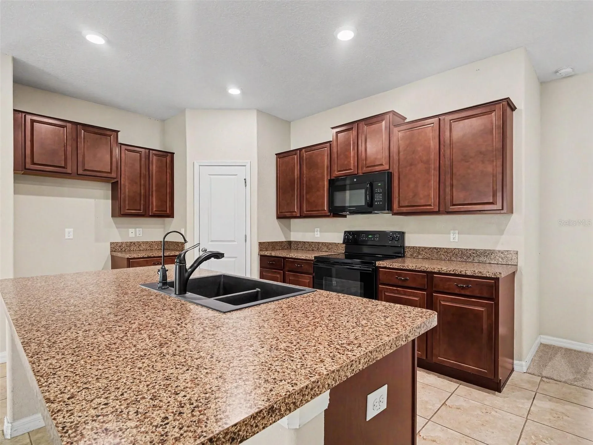 16803 Peaceful Valley Drive Wimauma FL 33598