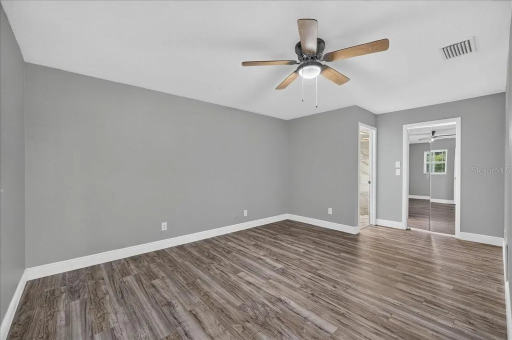 2964 Meadow Oak Drive S Clearwater FL 33761