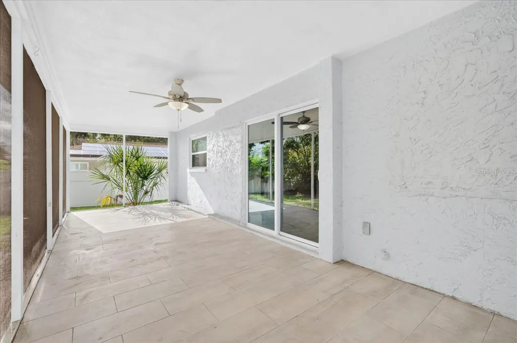 2964 Meadow Oak Drive S Clearwater FL 33761