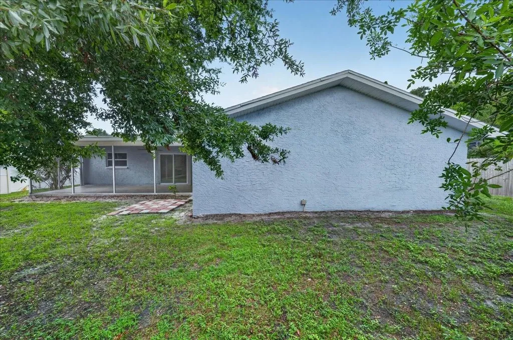 2964 Meadow Oak Drive S Clearwater FL 33761