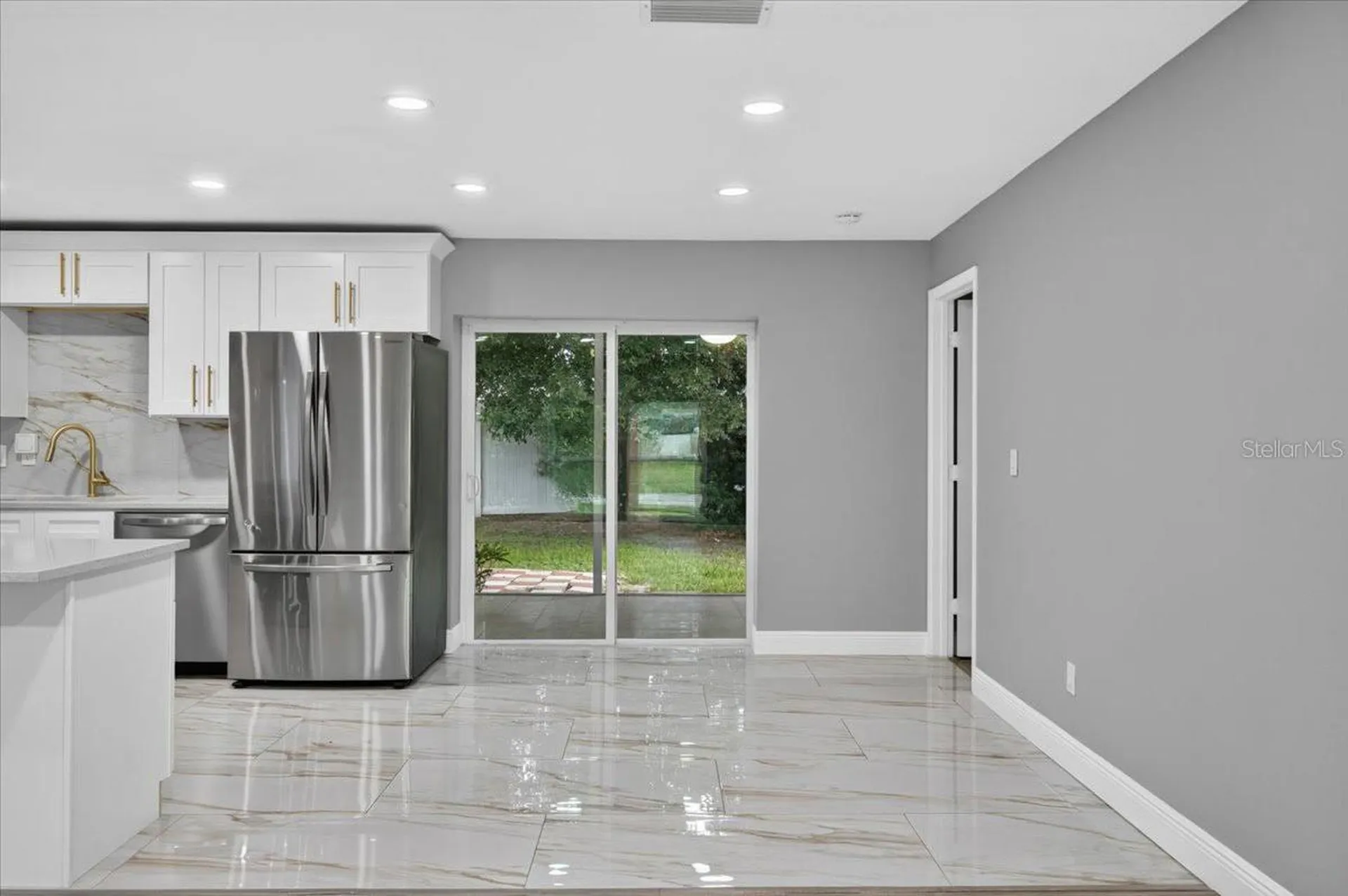 2964 Meadow Oak Drive S Clearwater FL 33761