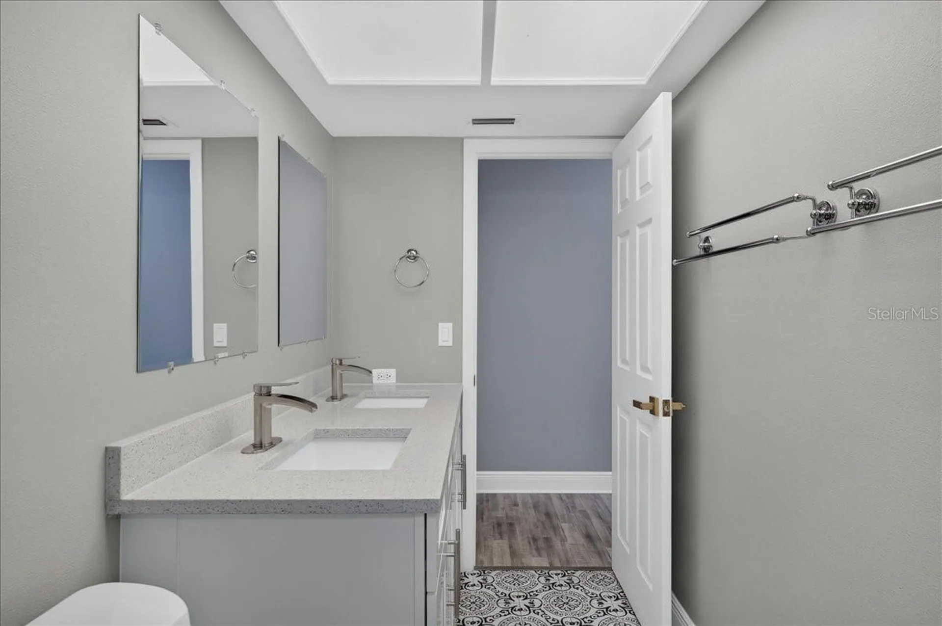2964 Meadow Oak Drive S Clearwater FL 33761