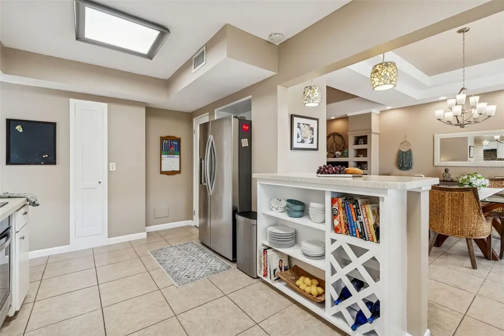 618 Whitfield Avenue Sarasota FL 34243