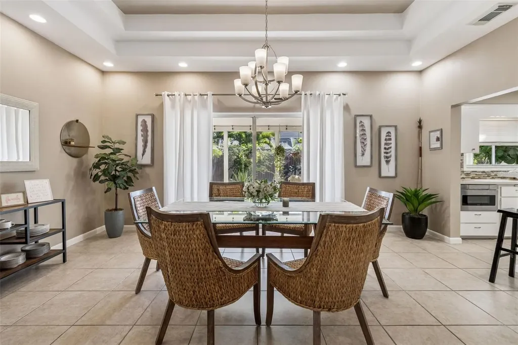 618 Whitfield Avenue Sarasota FL 34243