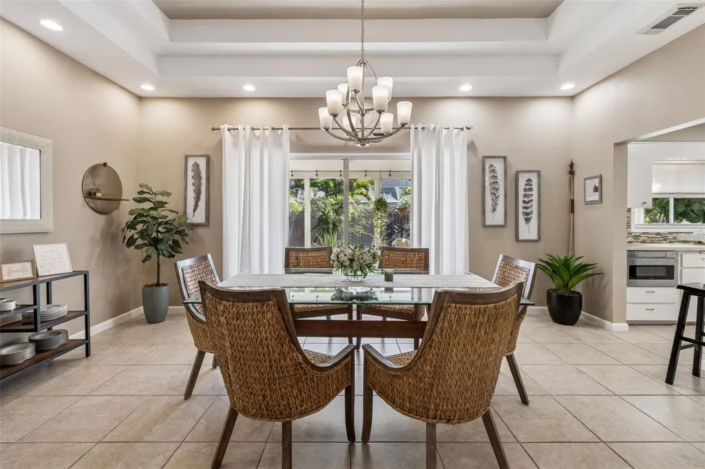 618 Whitfield Avenue Sarasota FL 34243