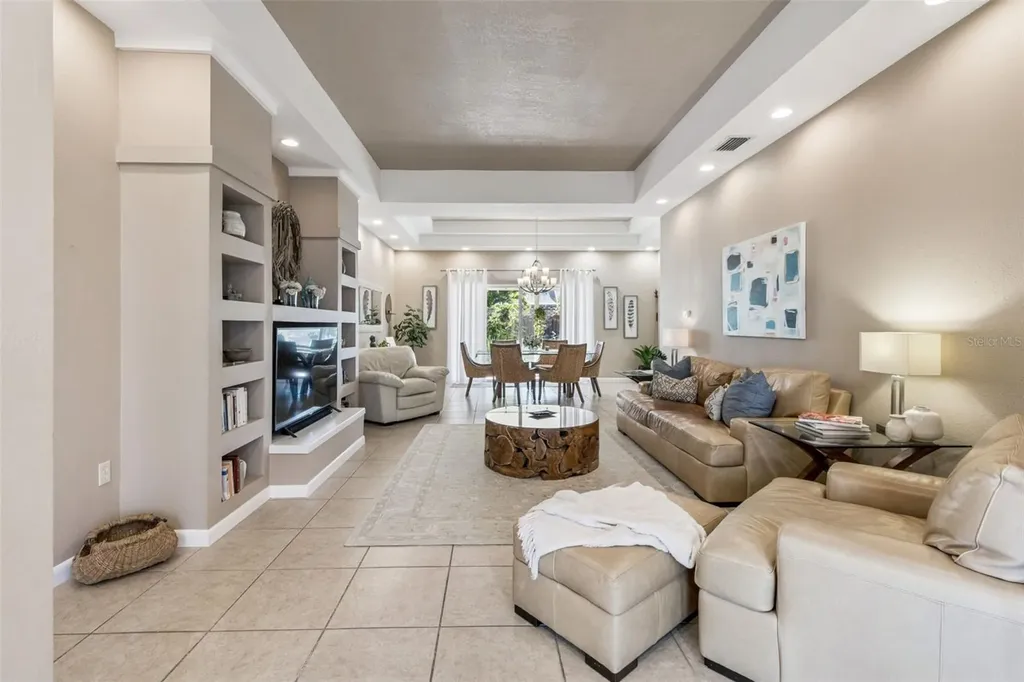618 Whitfield Avenue Sarasota FL 34243
