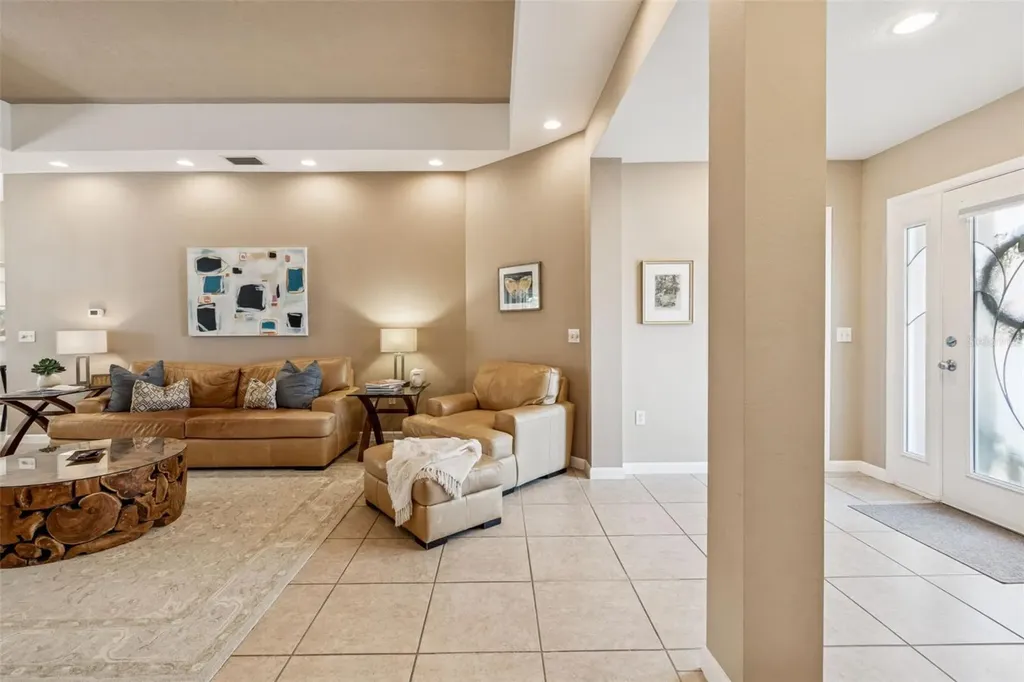 618 Whitfield Avenue Sarasota FL 34243