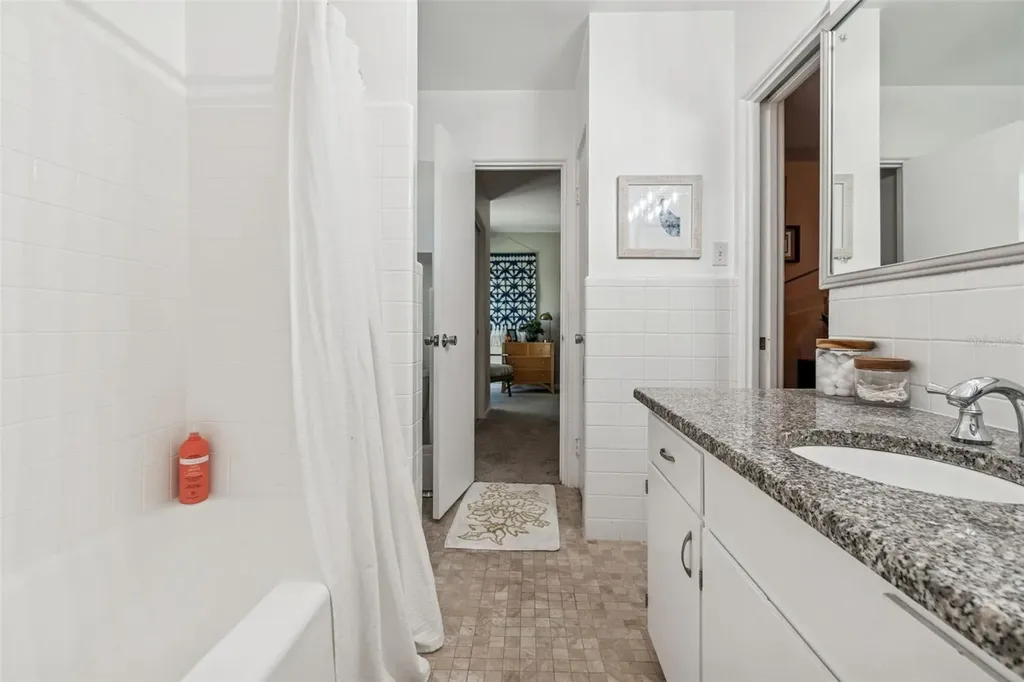 618 Whitfield Avenue Sarasota FL 34243