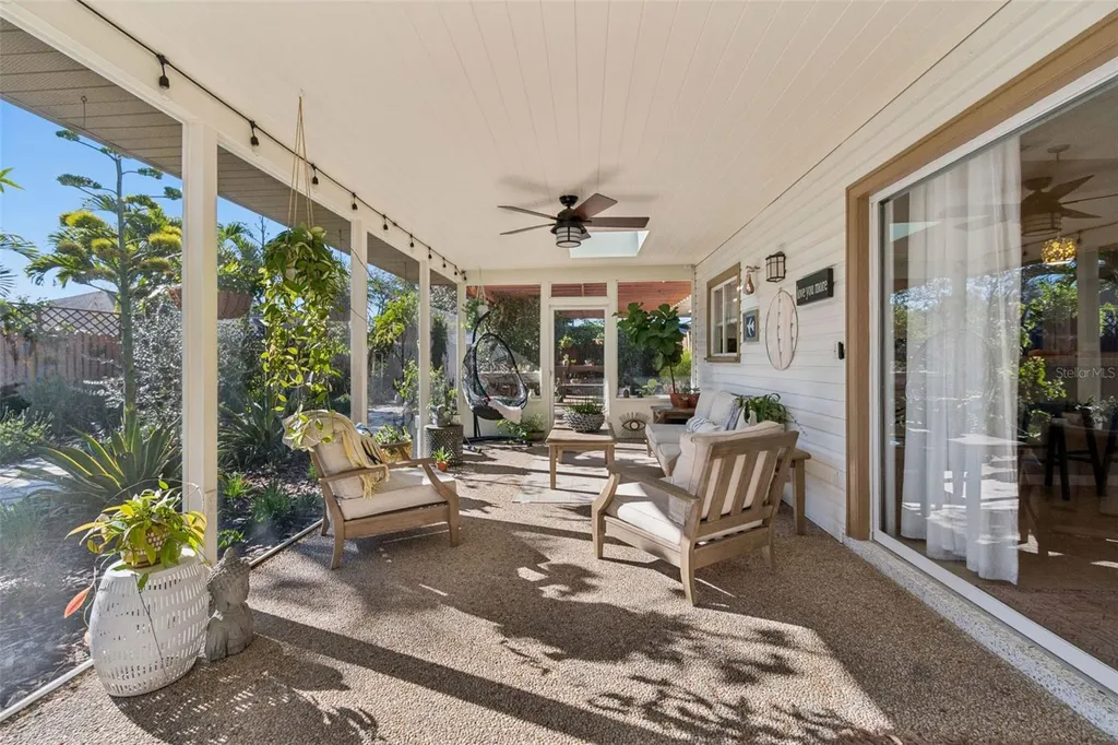 618 Whitfield Avenue Sarasota FL 34243