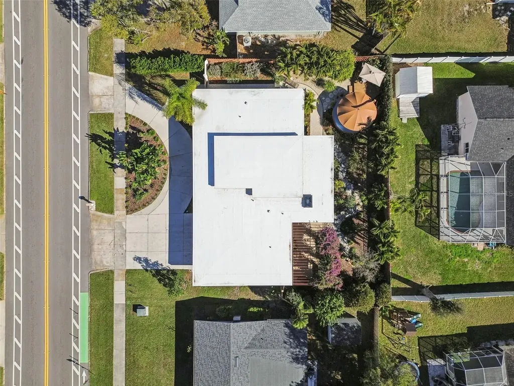 618 Whitfield Avenue Sarasota FL 34243
